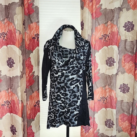 Parsley & Sage Hi Lo Leopard Print Scarf Neck Top sz S - Picture 4 of 10